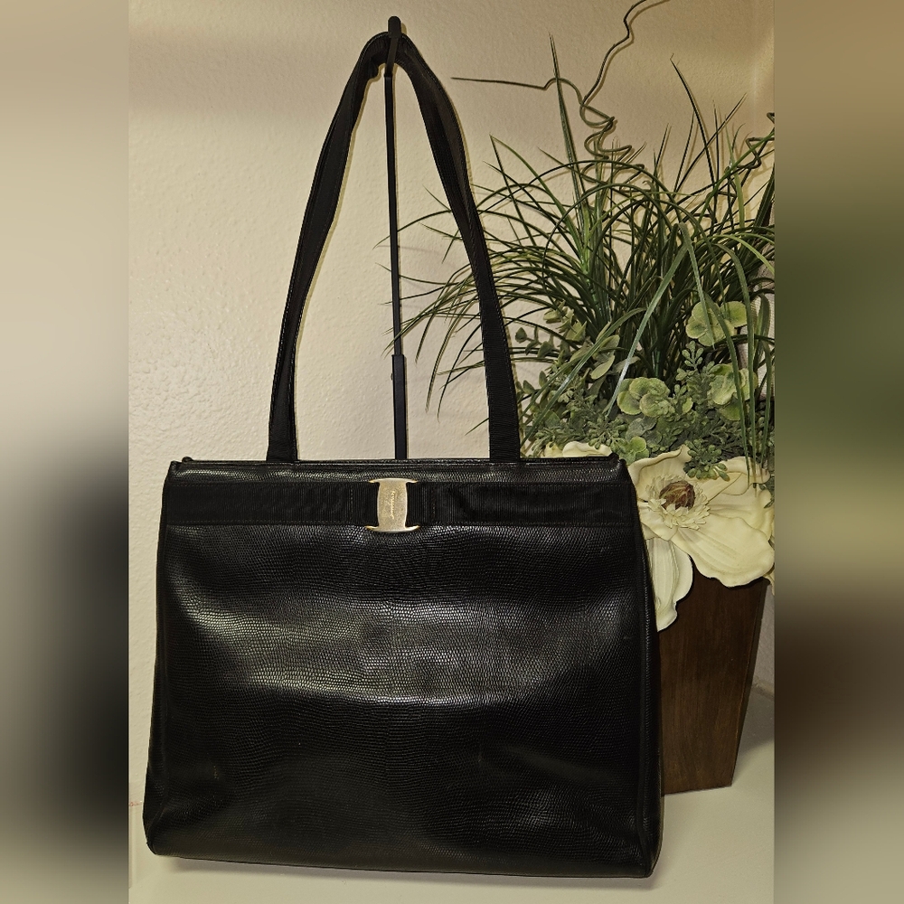 Salvatore Ferragamo Vara Accent Tote